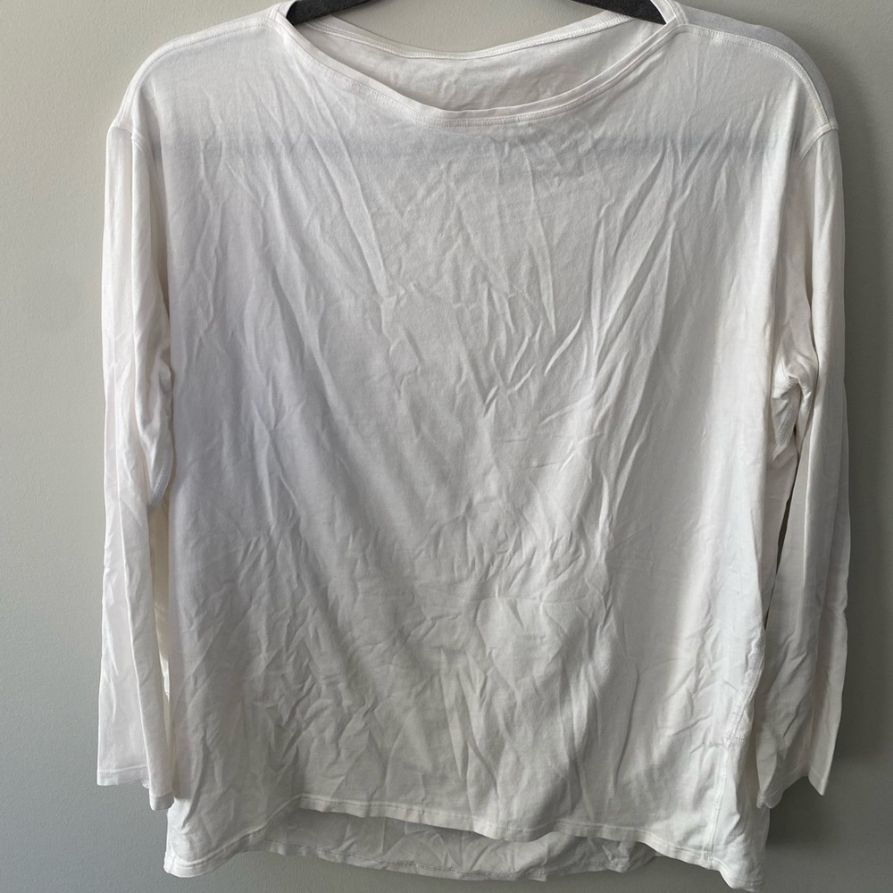 Women’s LuLuLemon Long Sleeve Shirt